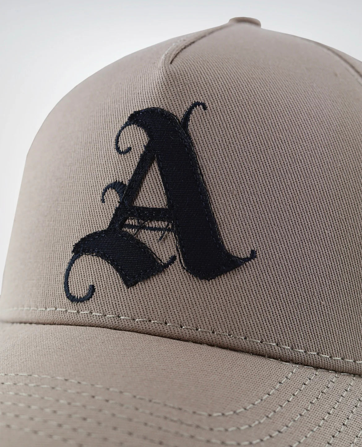 A Camel Cap Artdist