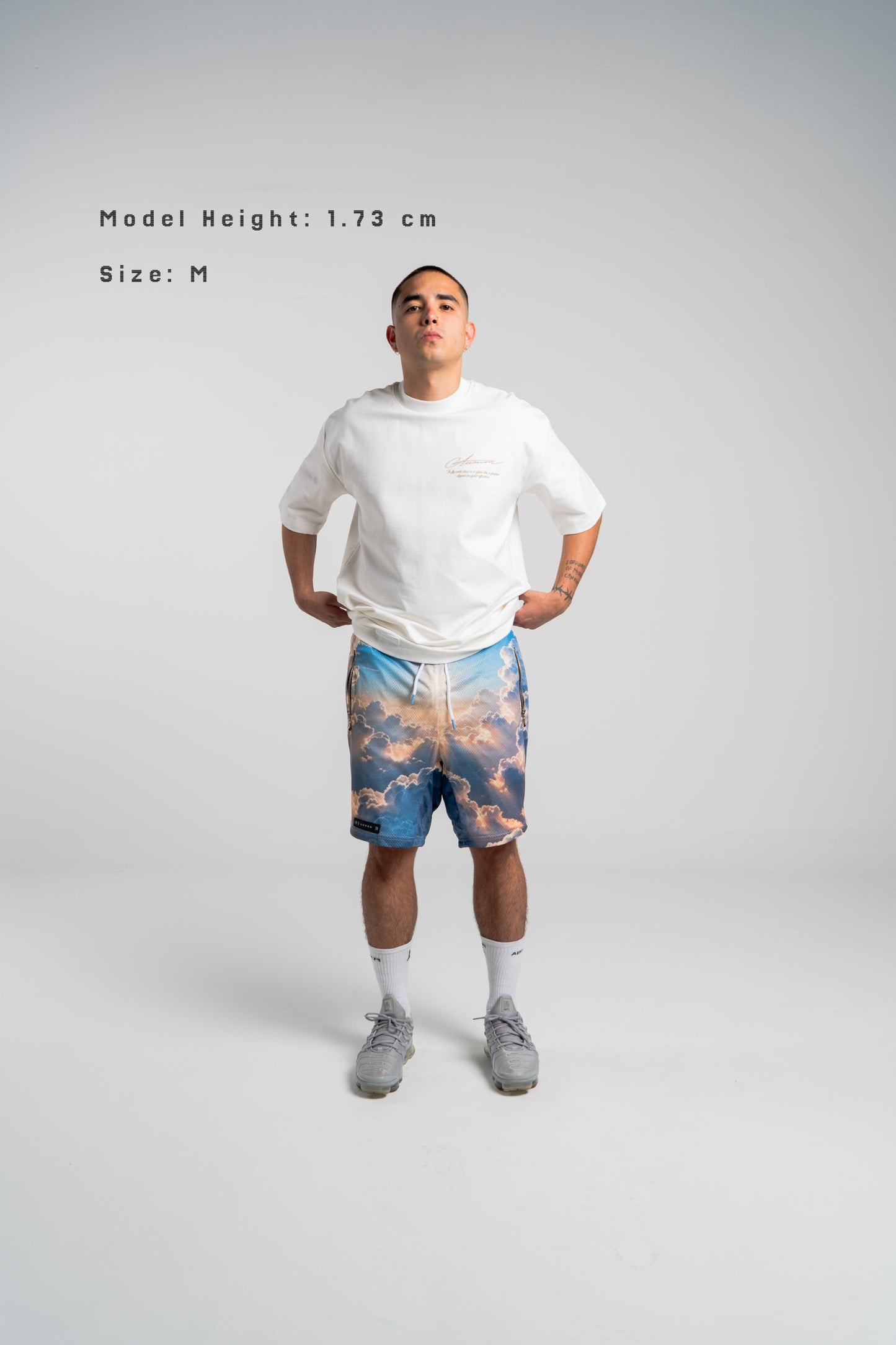 Sky Shorts Aurum 79
