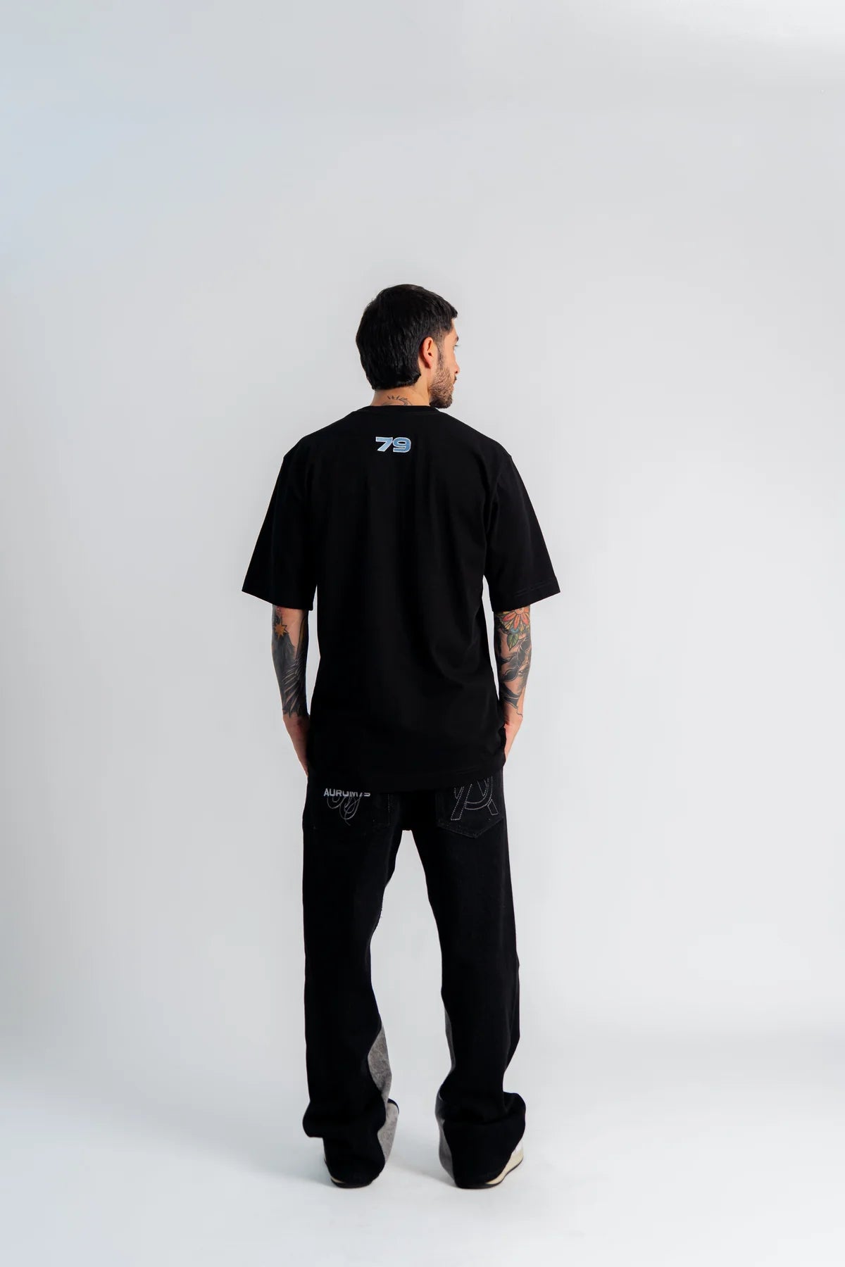 PATCH SEMI OVERSIZED T-SHIRT AURUM