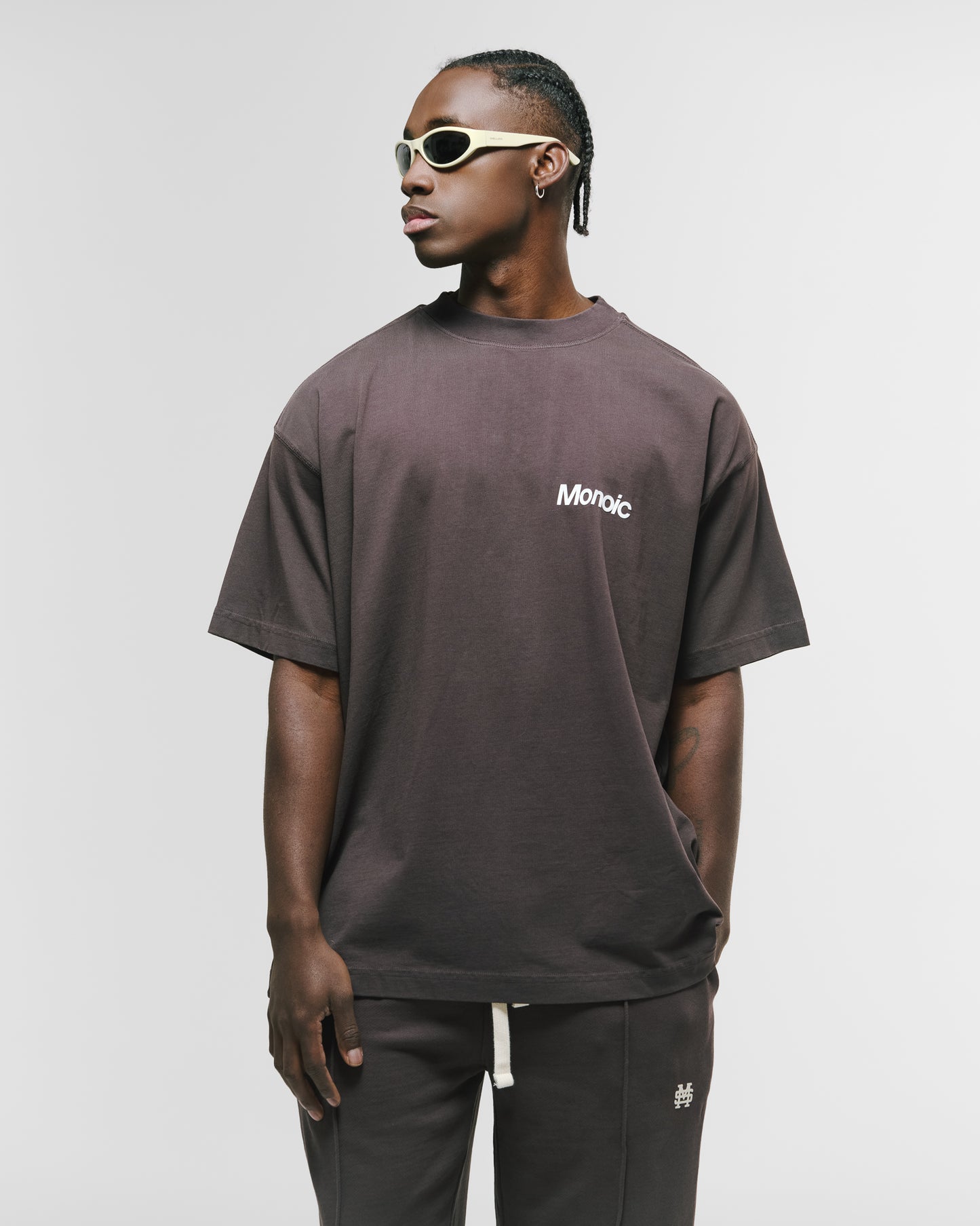Camiseta Logo Oversized V4 - Café Chocolate MONOIC