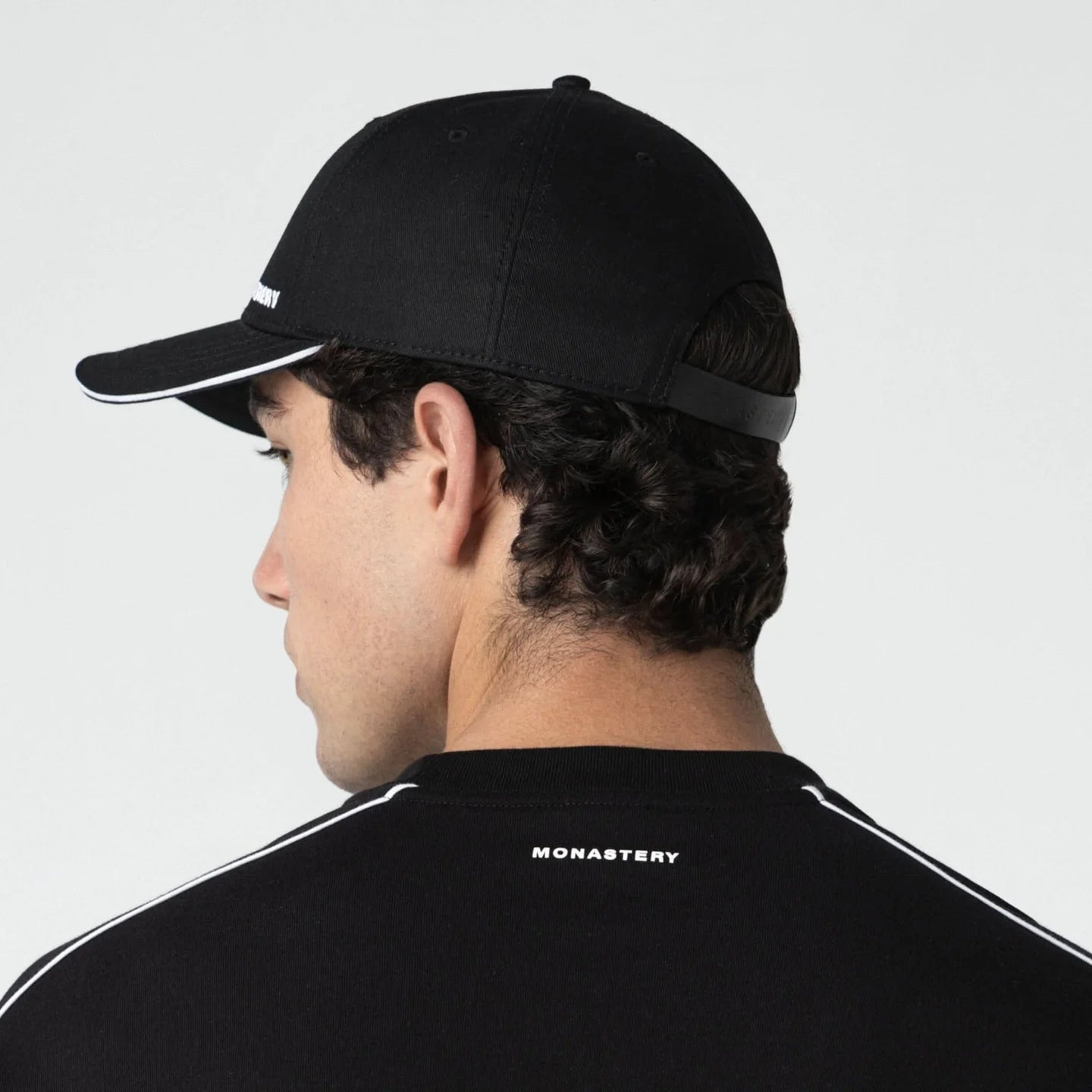 YANNI CAP UNISEX BLACK MONASTERY