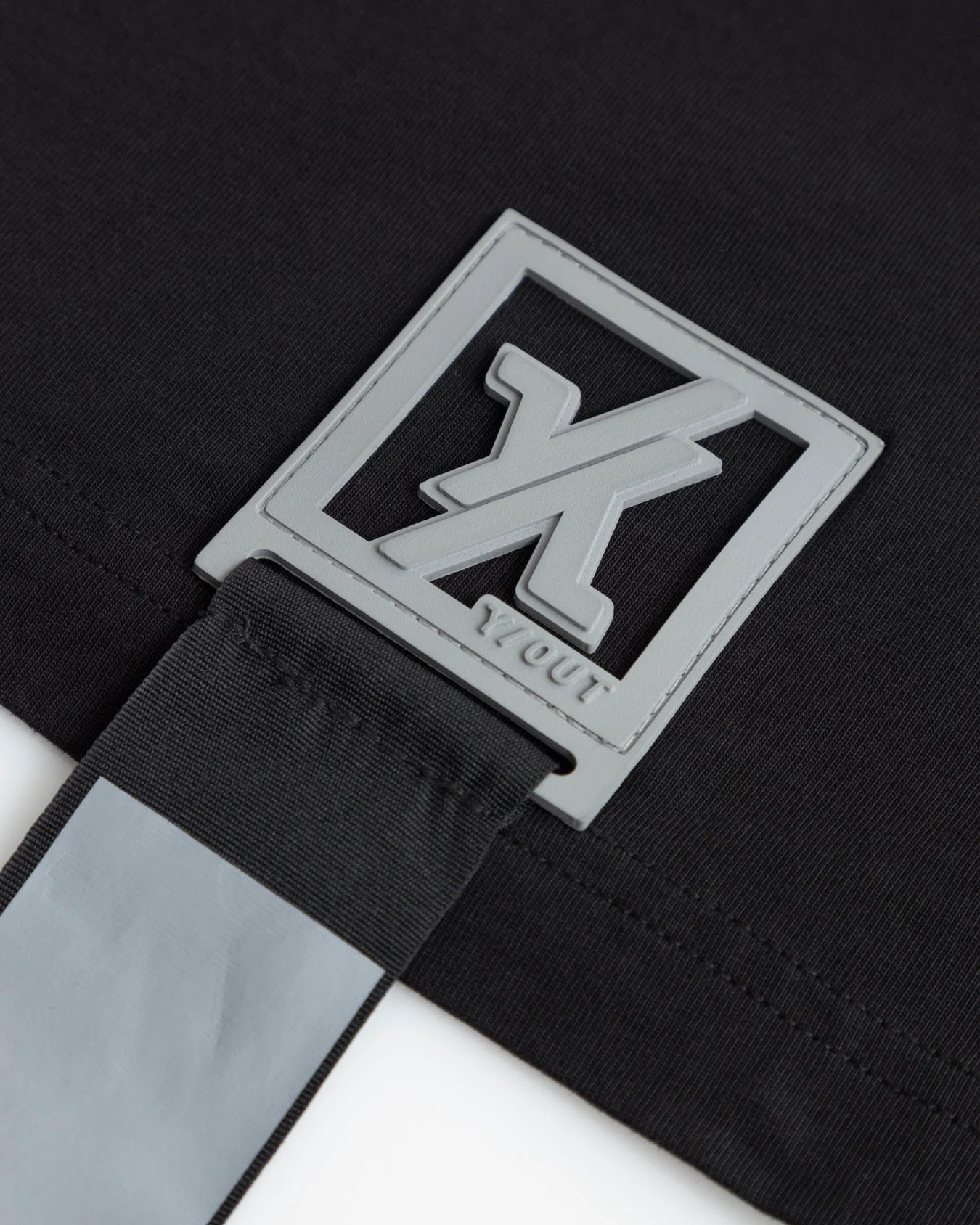 SEEKERS TSHIRT BLACK Y/OUT