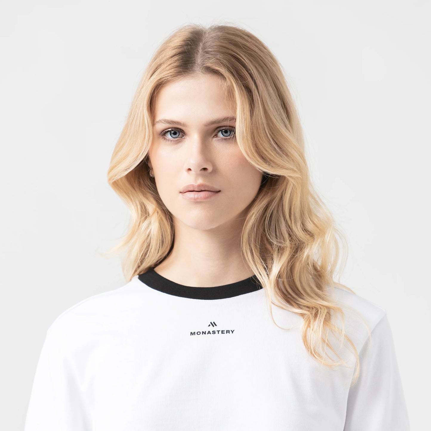 SENN CROP TOP WHITE MONASTERY