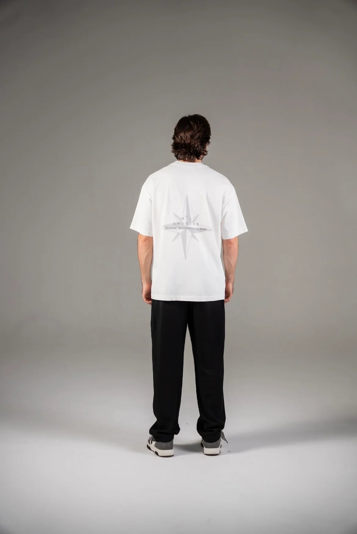 Ruins White Oversize ARTDIST