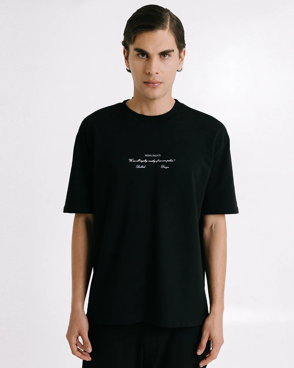 CHARLES OVERSIZED BLACK BULLISH
