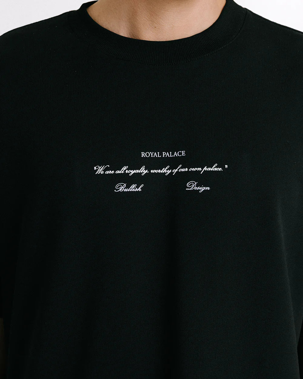 CHARLES OVERSIZED BLACK BULLISH