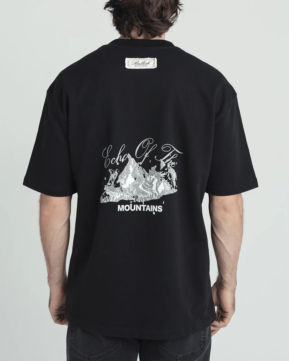 YOSEMITE BLACK OVERSIZED BULLISH