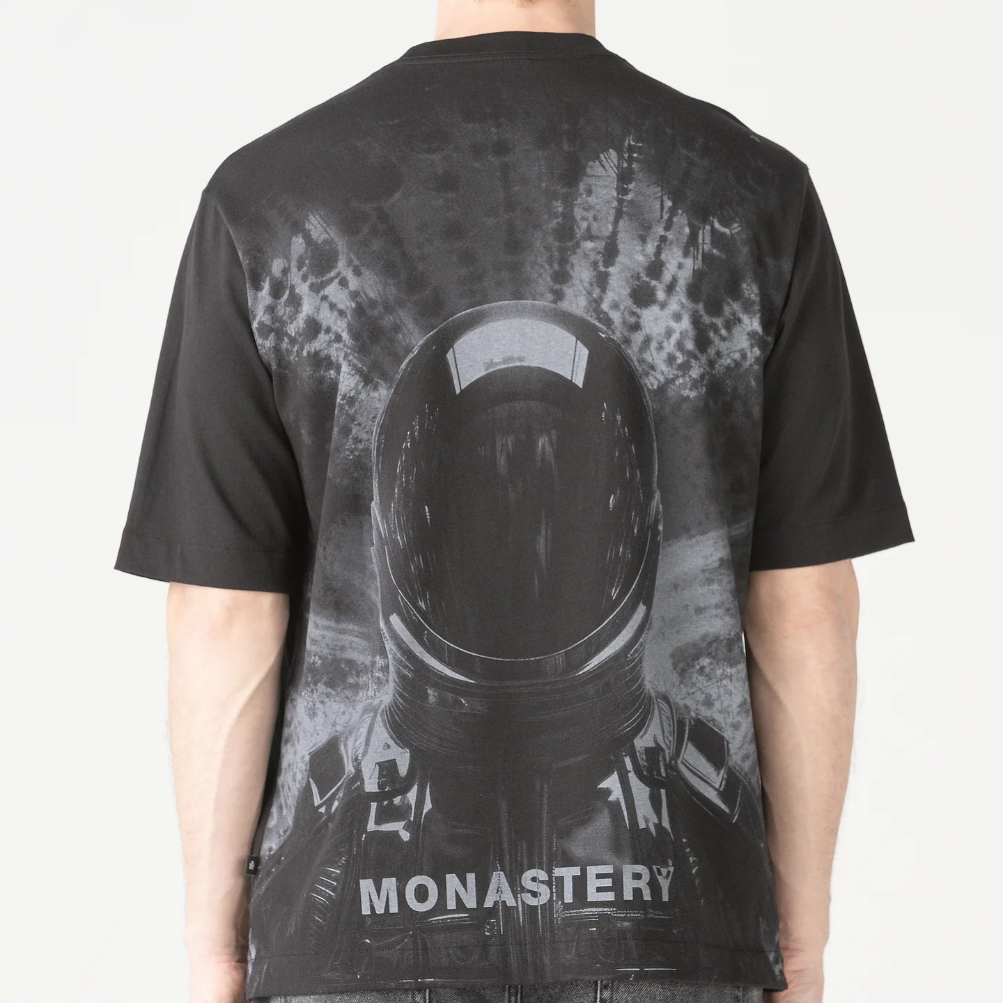 SULTAN OVERSIZED BLACK MONASTERY