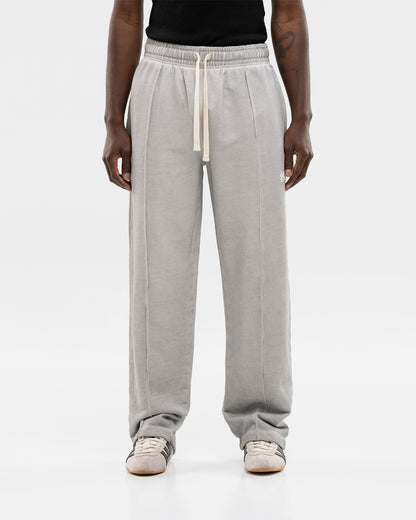 JOGGER BASICO V2 OFF GRIS DESGASTADO MONOIC