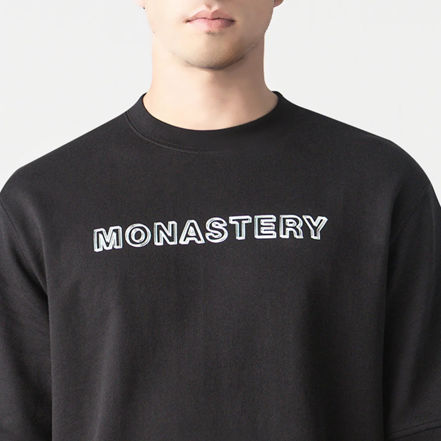 LEGATUS BURDA SHORT BLACK MONASTERY