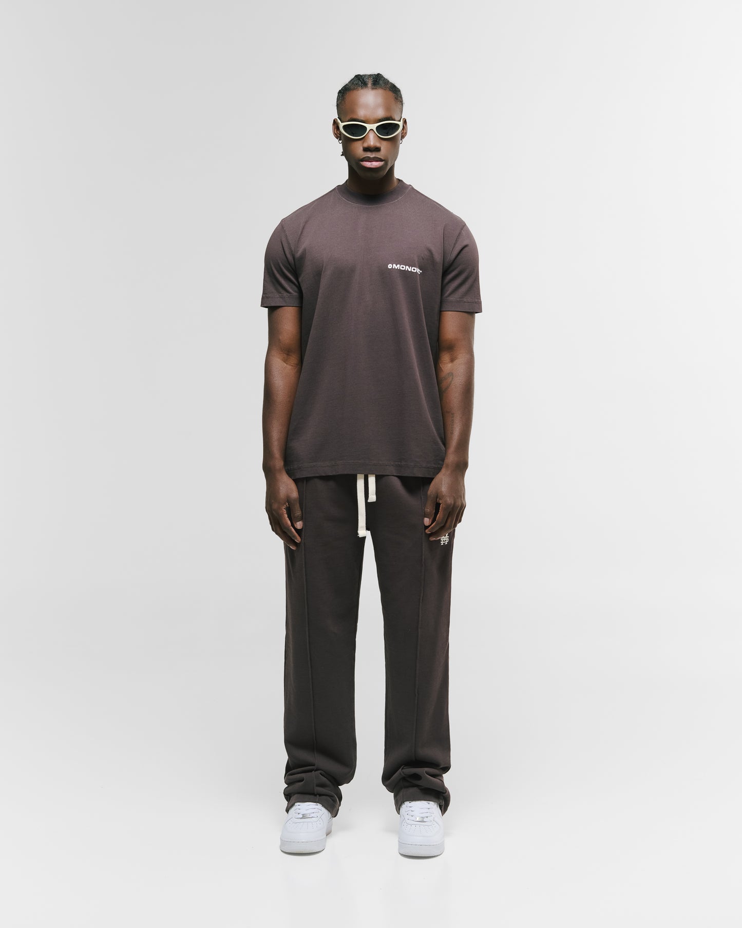 Jogger Básico V4 - Café Chocolate MONOIC