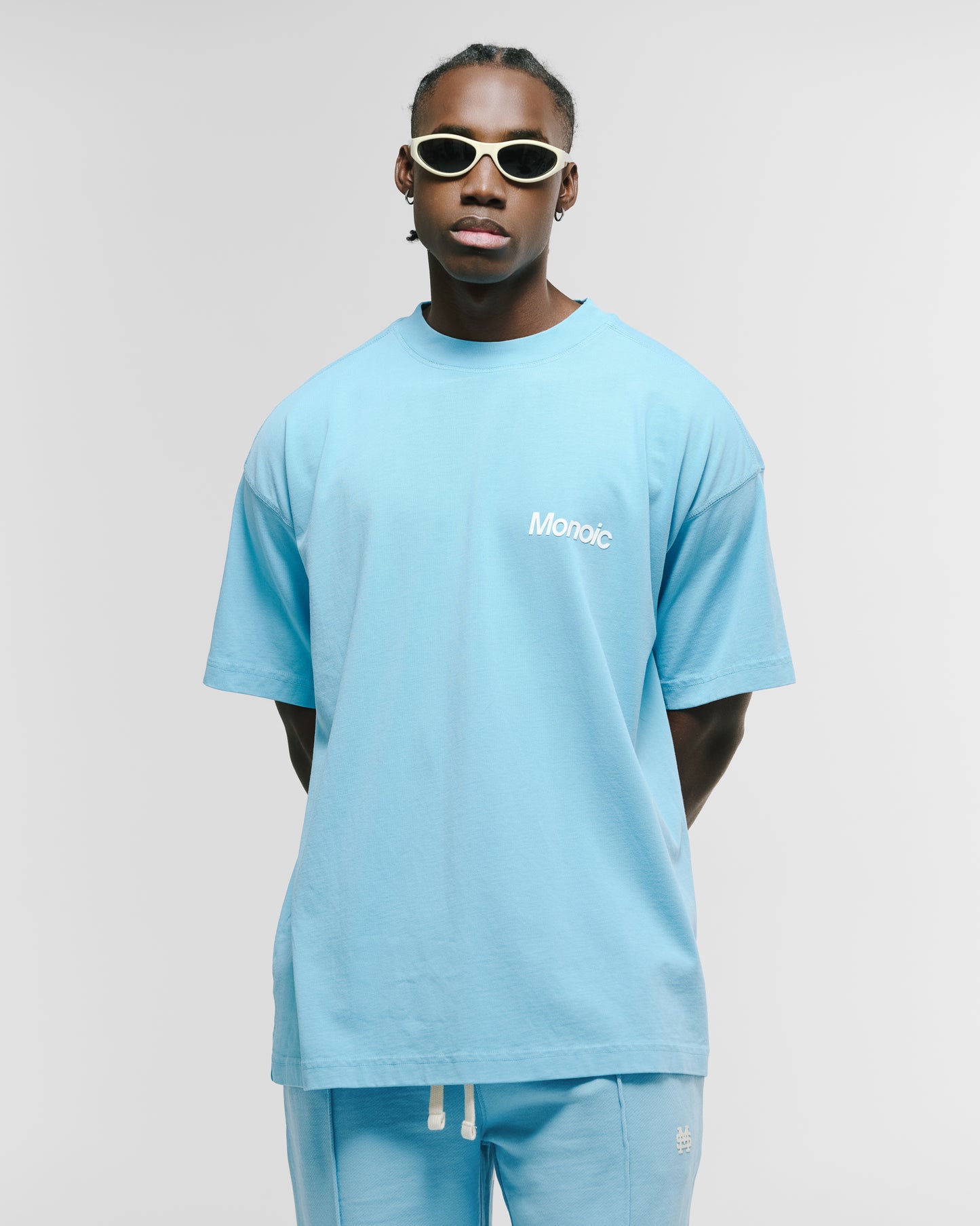 Camiseta Logo Oversized V4 - Azul Claro MONOIC