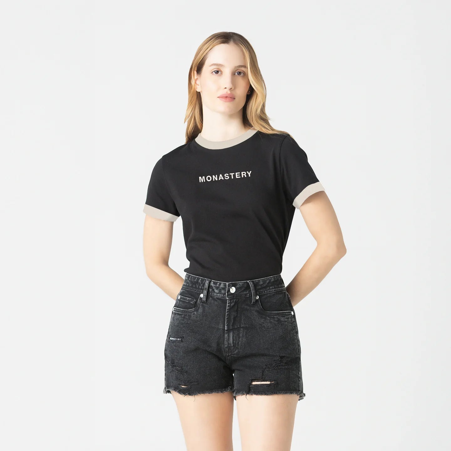 SAMARA T-SHIRT BLACK MONASTERY