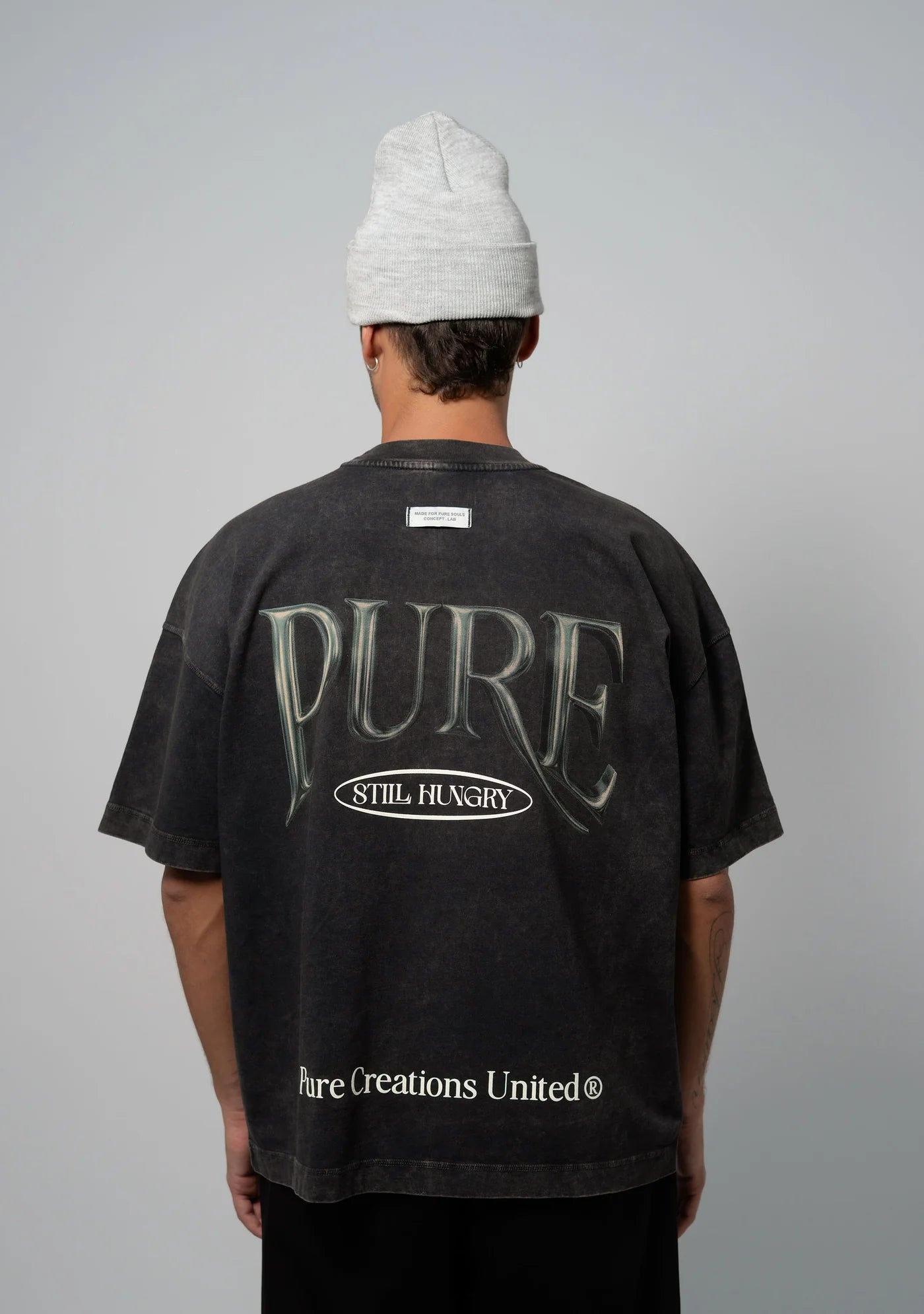 STILL HUNGRY WASHED GRAY T-SHIRT