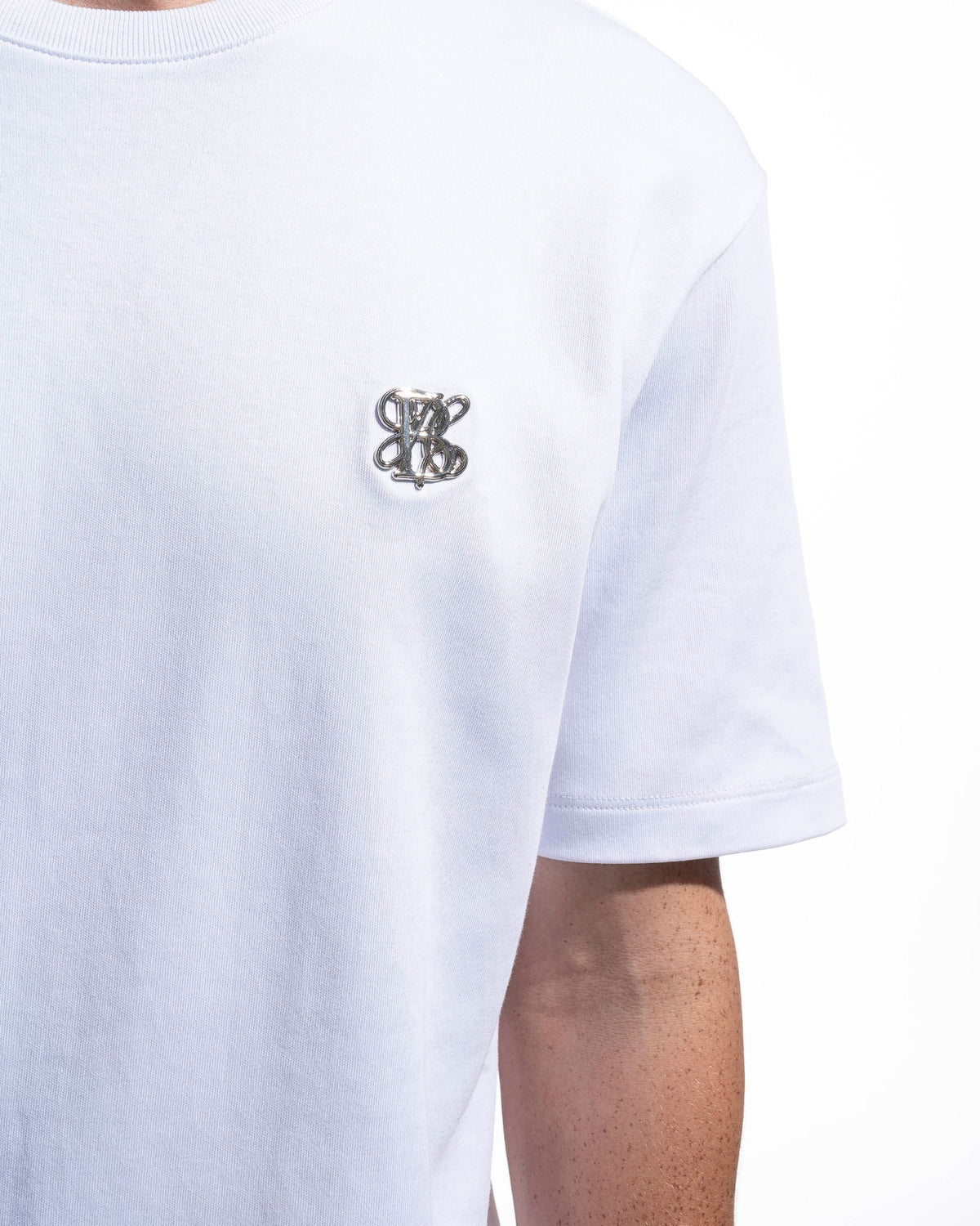 HONOR T-SHIRT BULLISH