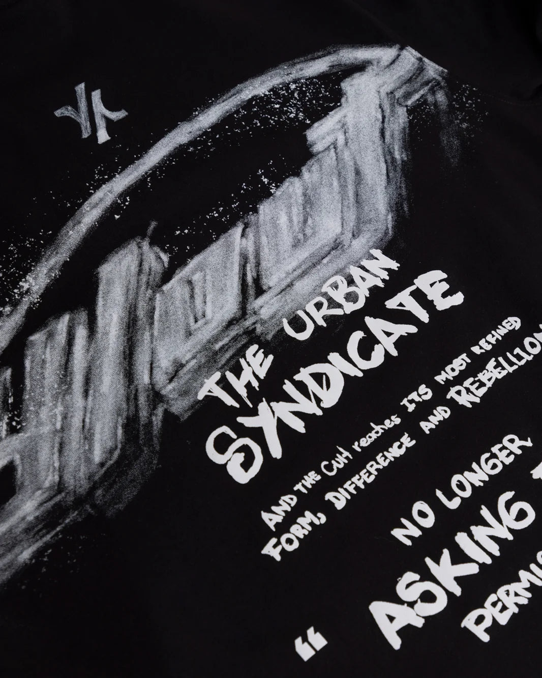 REBELLION REGULAR T-SHIRT Y/OUT
