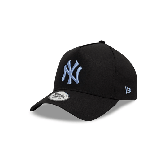 Gorra New York Yankees MLB League Essentials 9FORTY Negra Ajustable