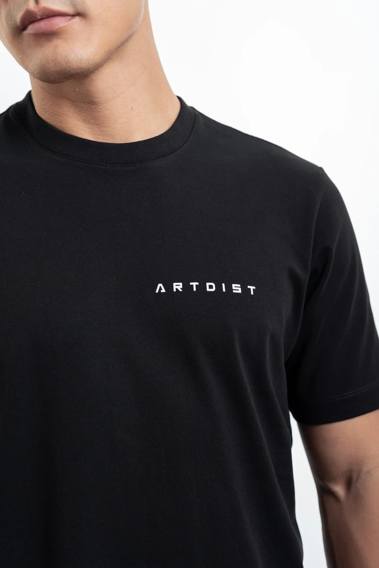 CORE T-SHIRT BLACK ARTDIST