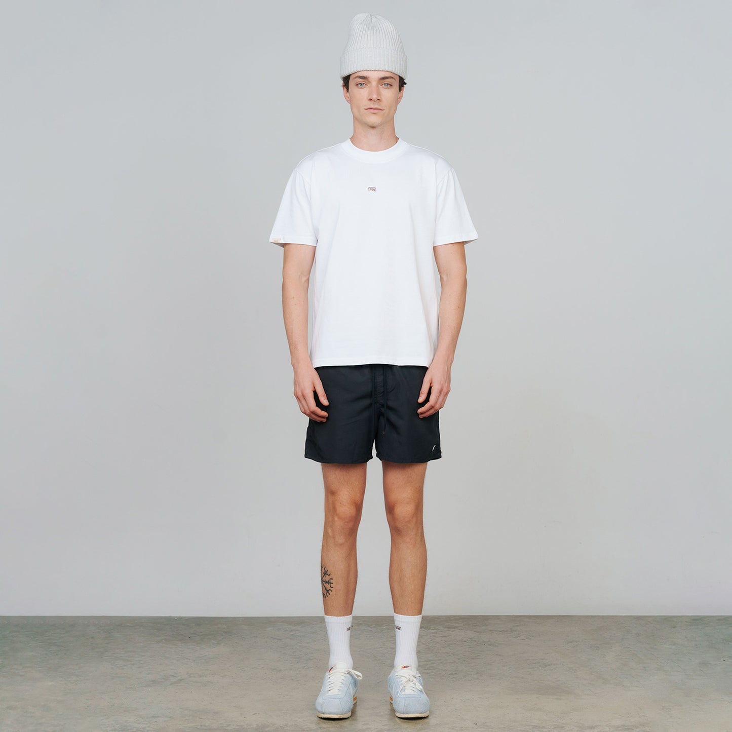 Classic Short Black True