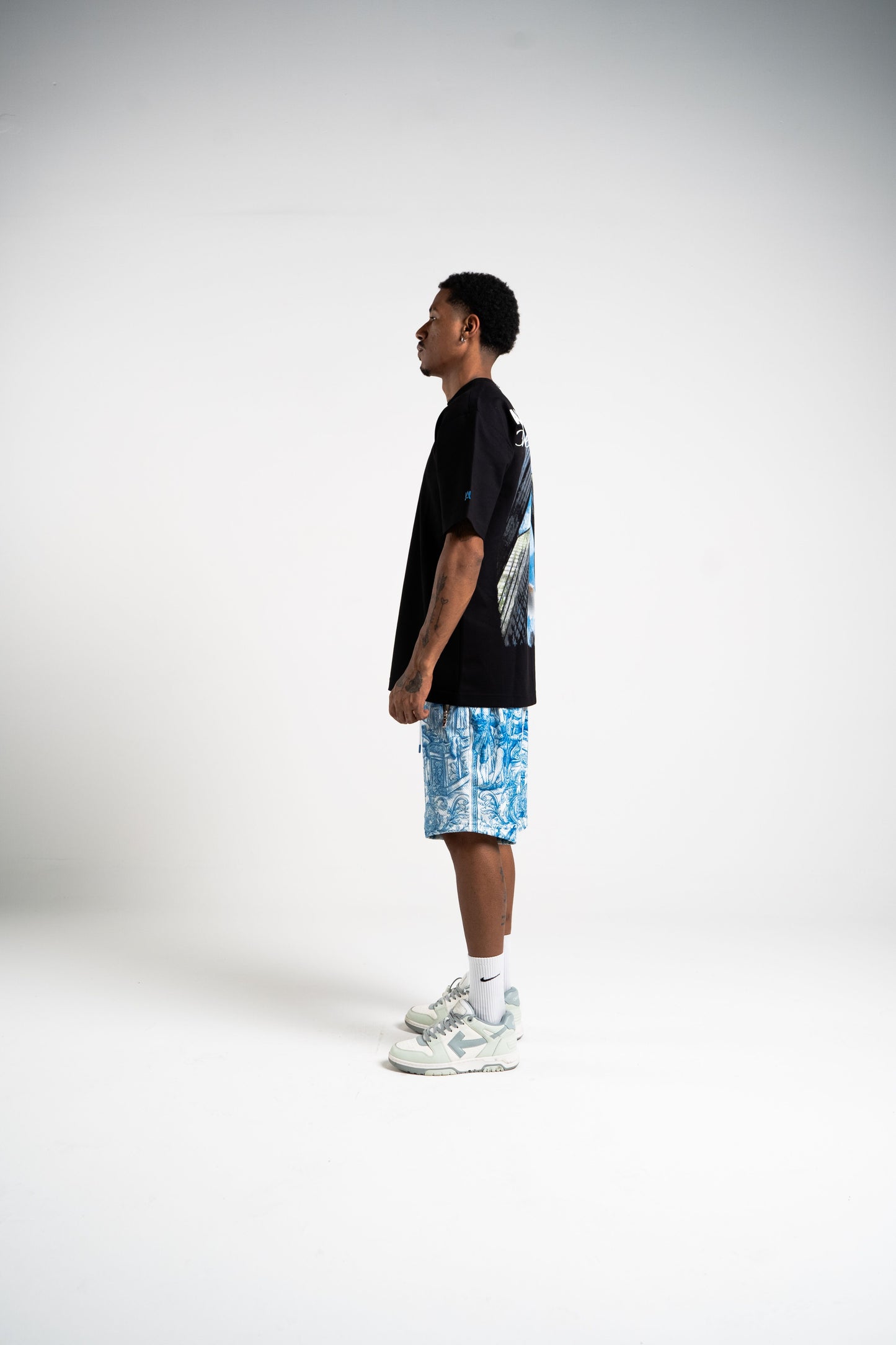 CHICAGO OVERSIZED BLACK AURUM