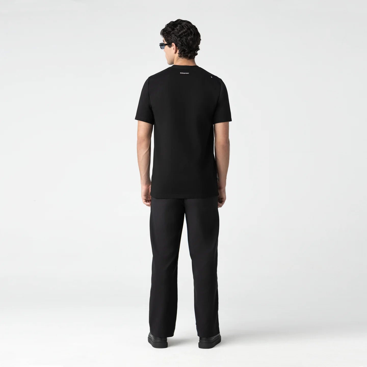 LEONIDAS T-SHIRT BLACK MONASTERY