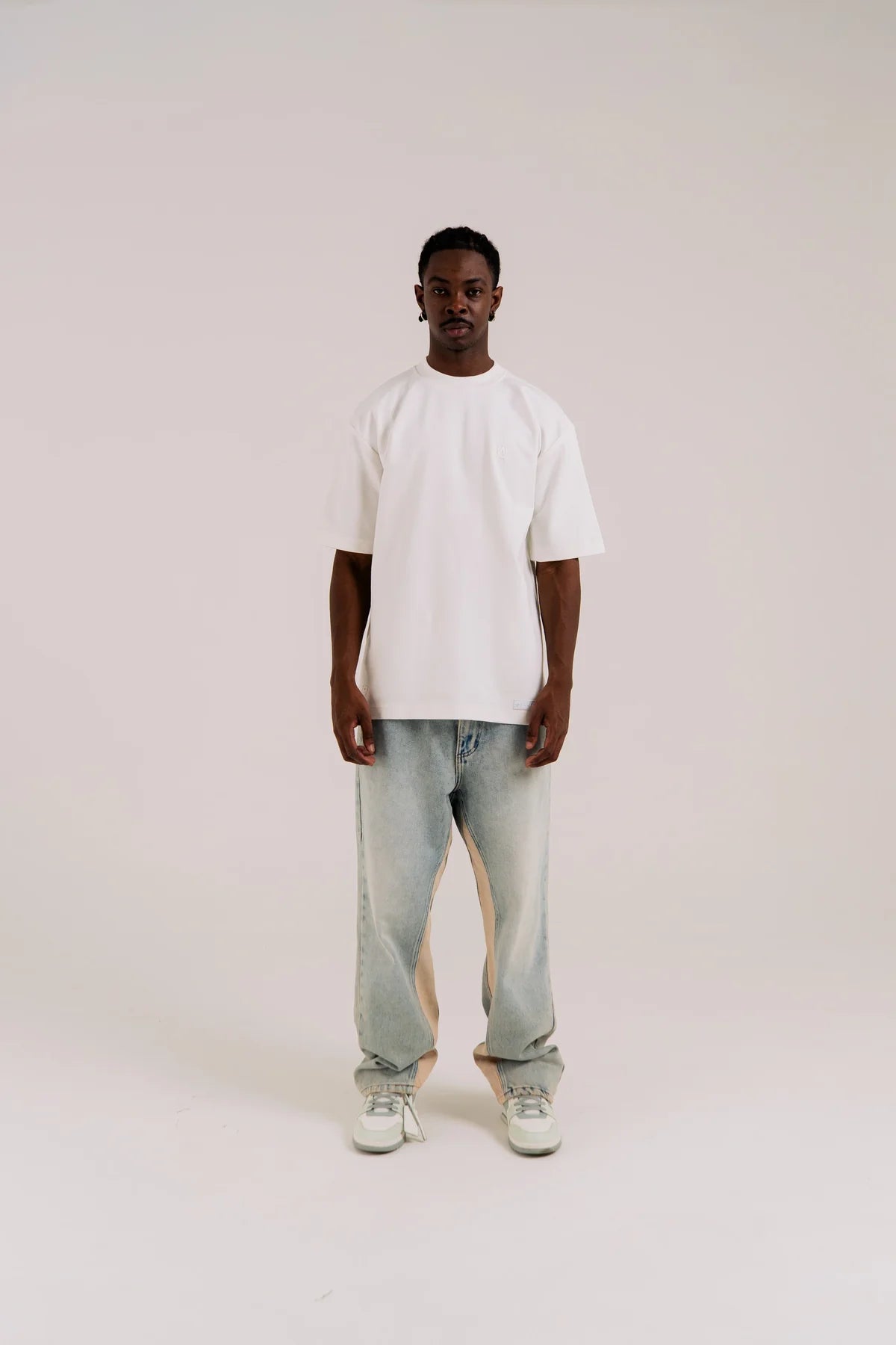 AURUM LINE OVERSIZED WHITE AURUM