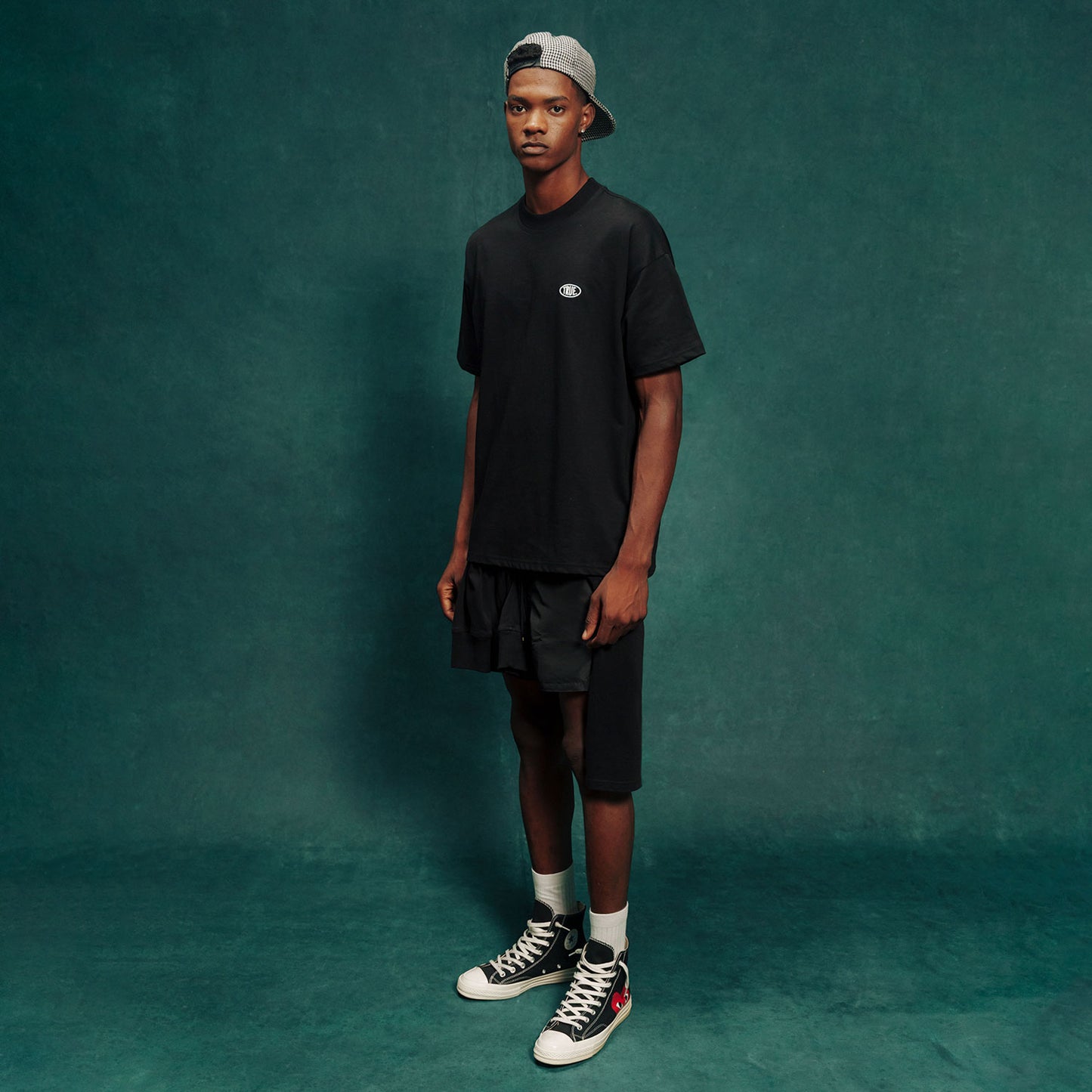 True Uniform Oversized T-Shirt Black