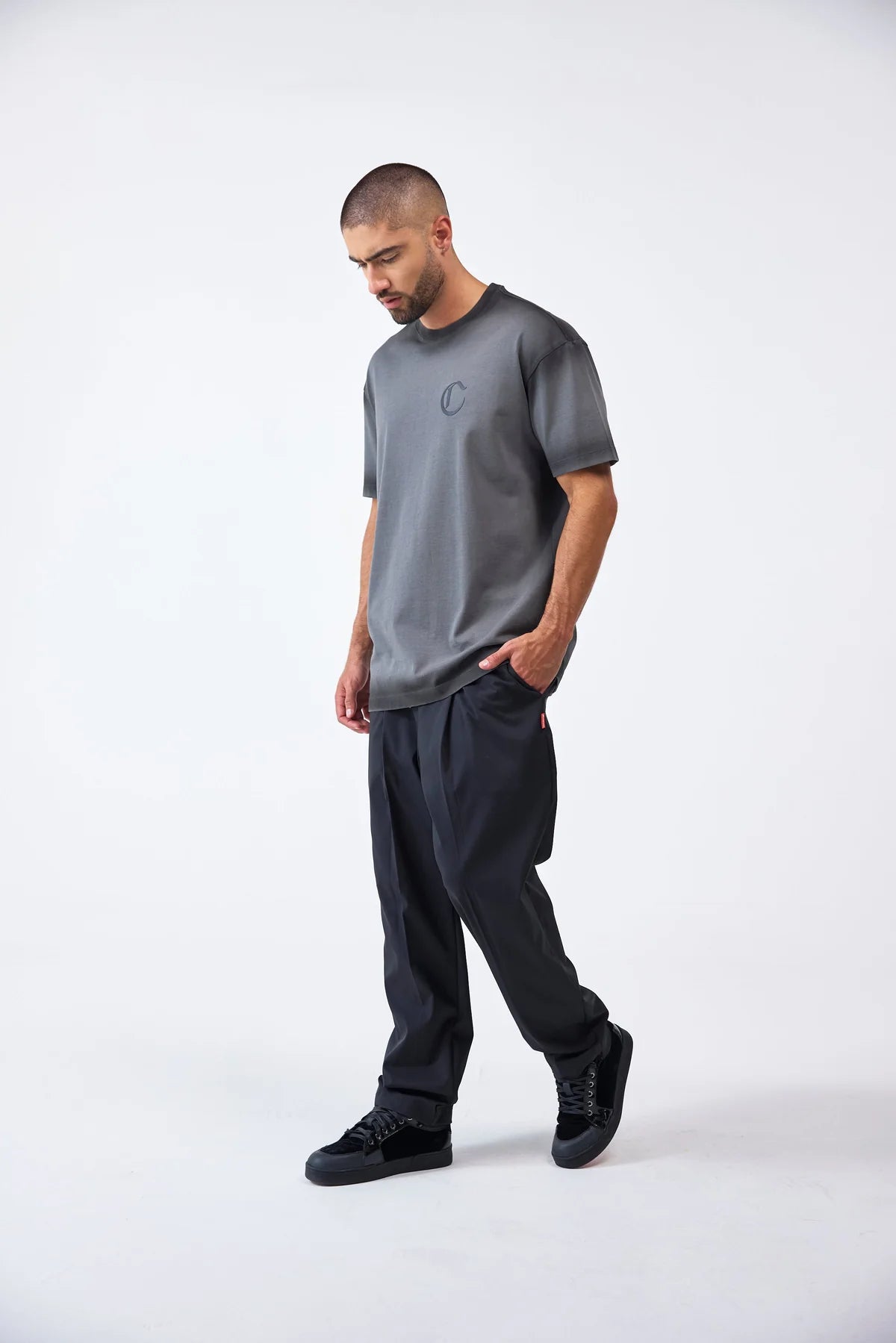 INTAGLIO GRIS OSCURO CLEMONT