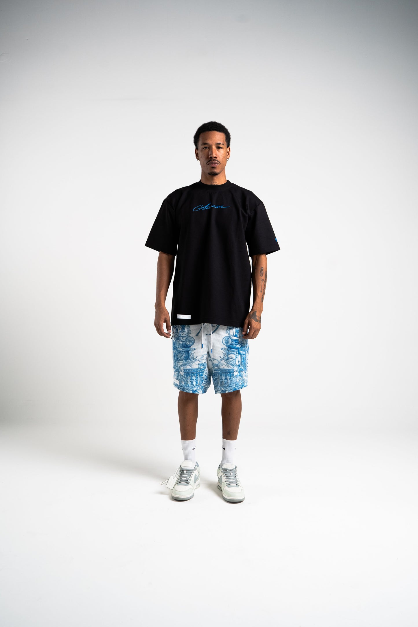 CHICAGO OVERSIZED BLACK AURUM