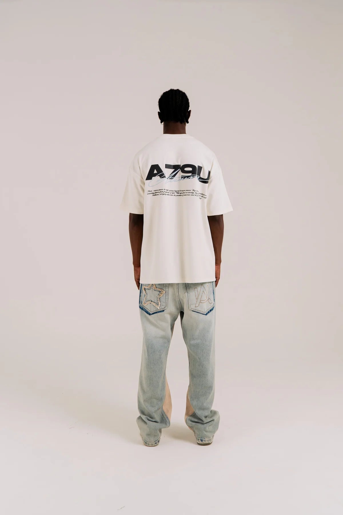 A79U WHITE OVERSIZED AURUM