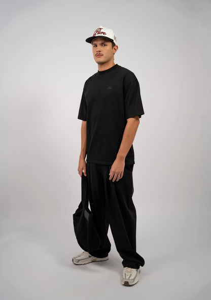 CLASSIC BLACK OVERSIZED PURE