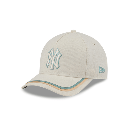 Gorra New York Yankees MLB Neutral Hemp 9FORTY Ajustable Beige