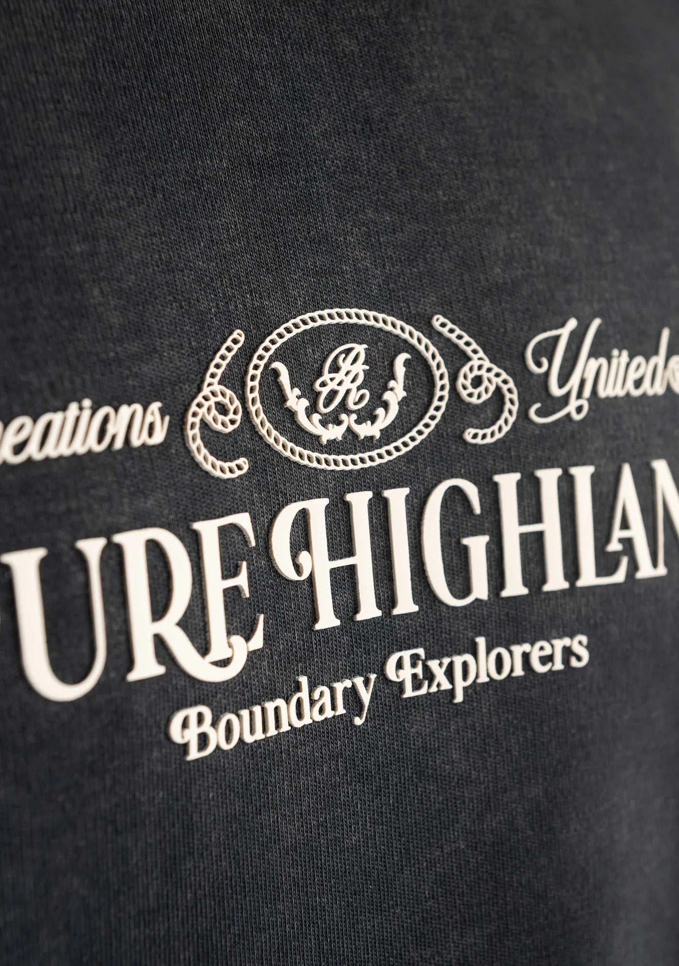 HIGHLAND LANDSCAPE SEMI-OVERSIZED PURE