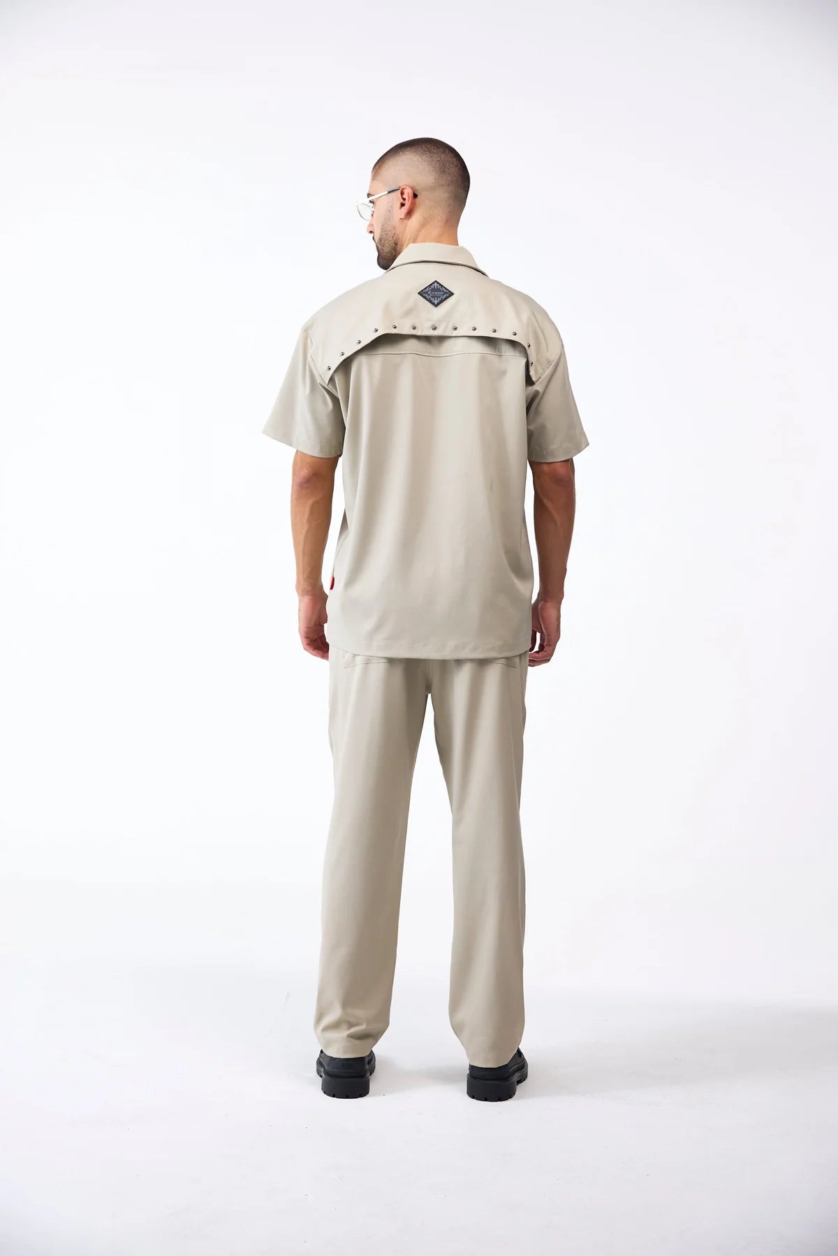 RIVELAZIONE CAMISA NUDE CLEMONT